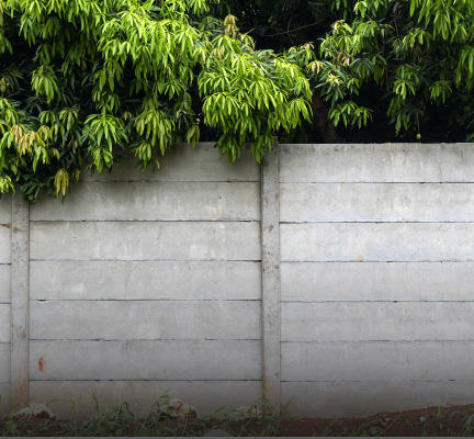 9 Ft Compound Wall